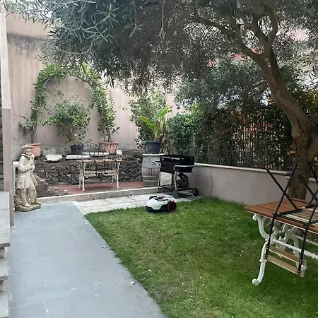 Villa Joivy Exclusive 2-bedroom With Private Garden - 5 Minutes From The Colosseum