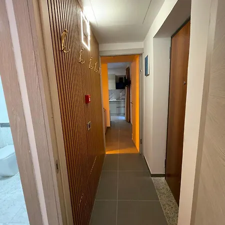 Villa Joivy Exclusive 2-bedroom With Private Garden - 5 Minutes From The Colosseum Roma